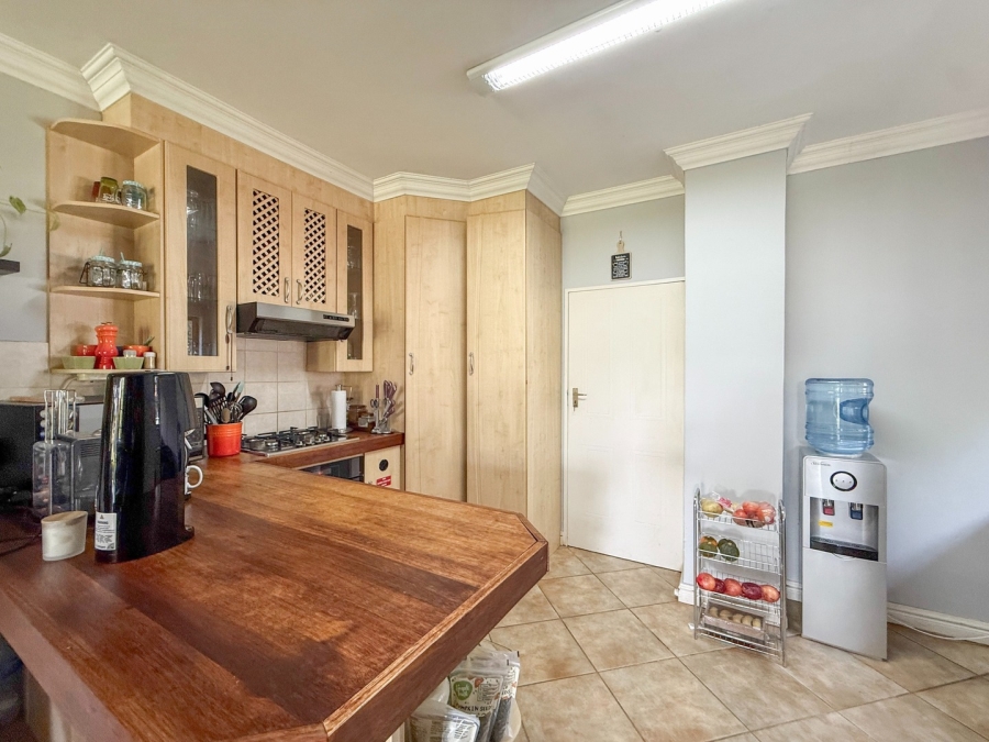 3 Bedroom Property for Sale in The Coves North West